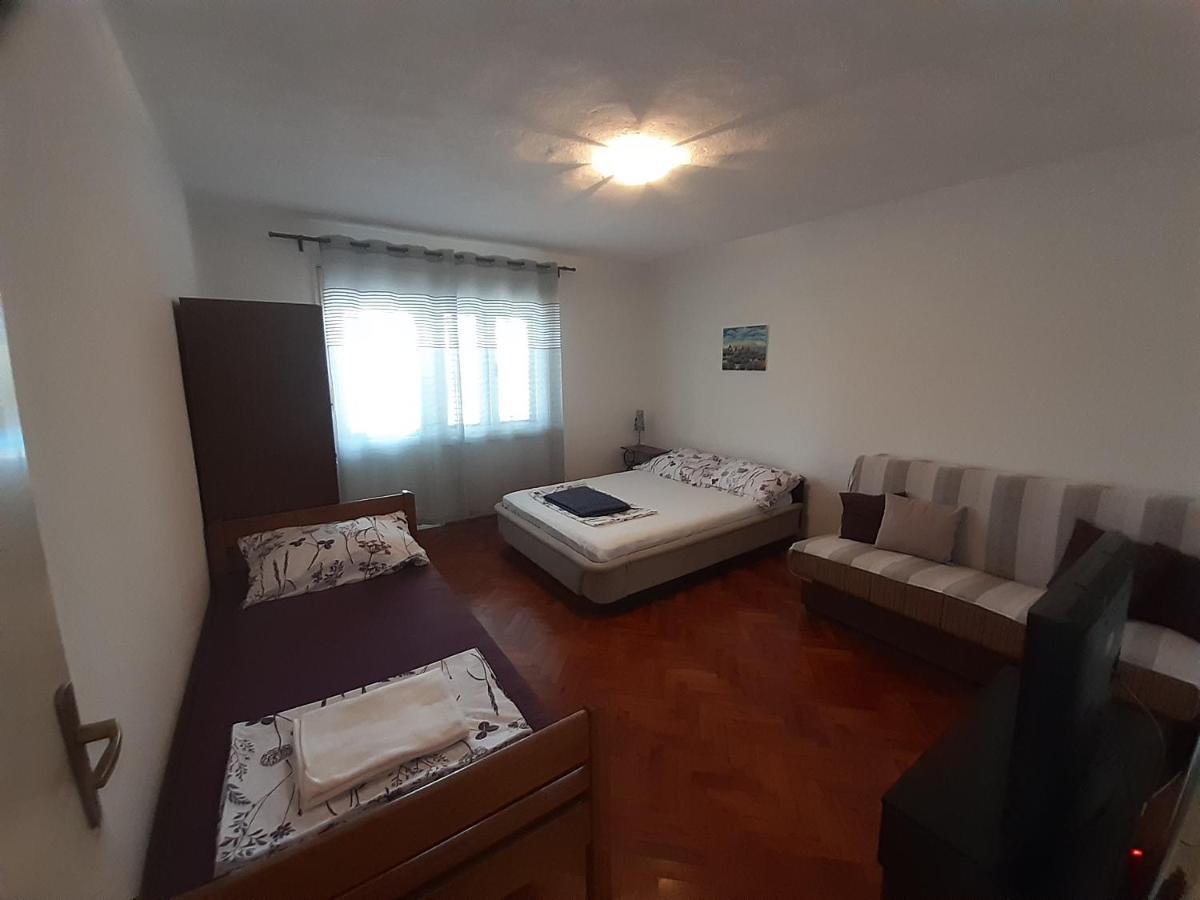 Apartmani Virić Ugljan Zewnętrze zdjęcie