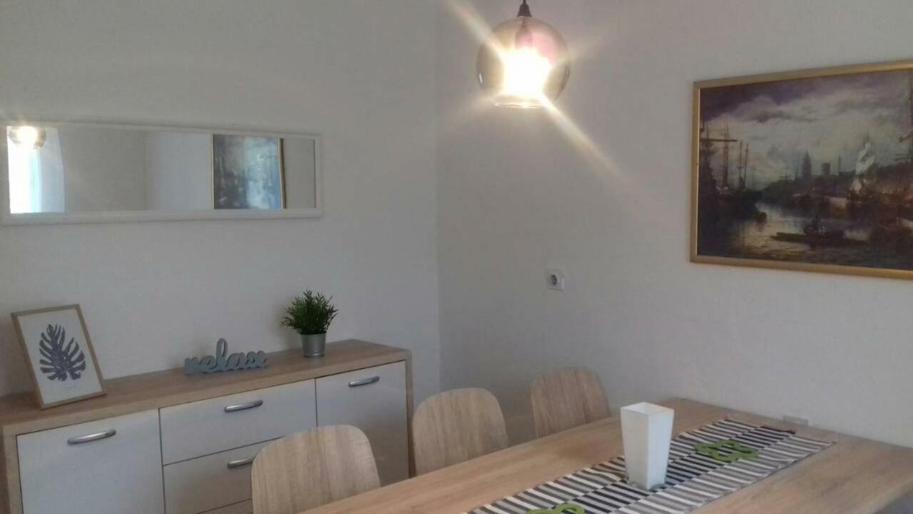 Apartmani Virić Ugljan Zewnętrze zdjęcie